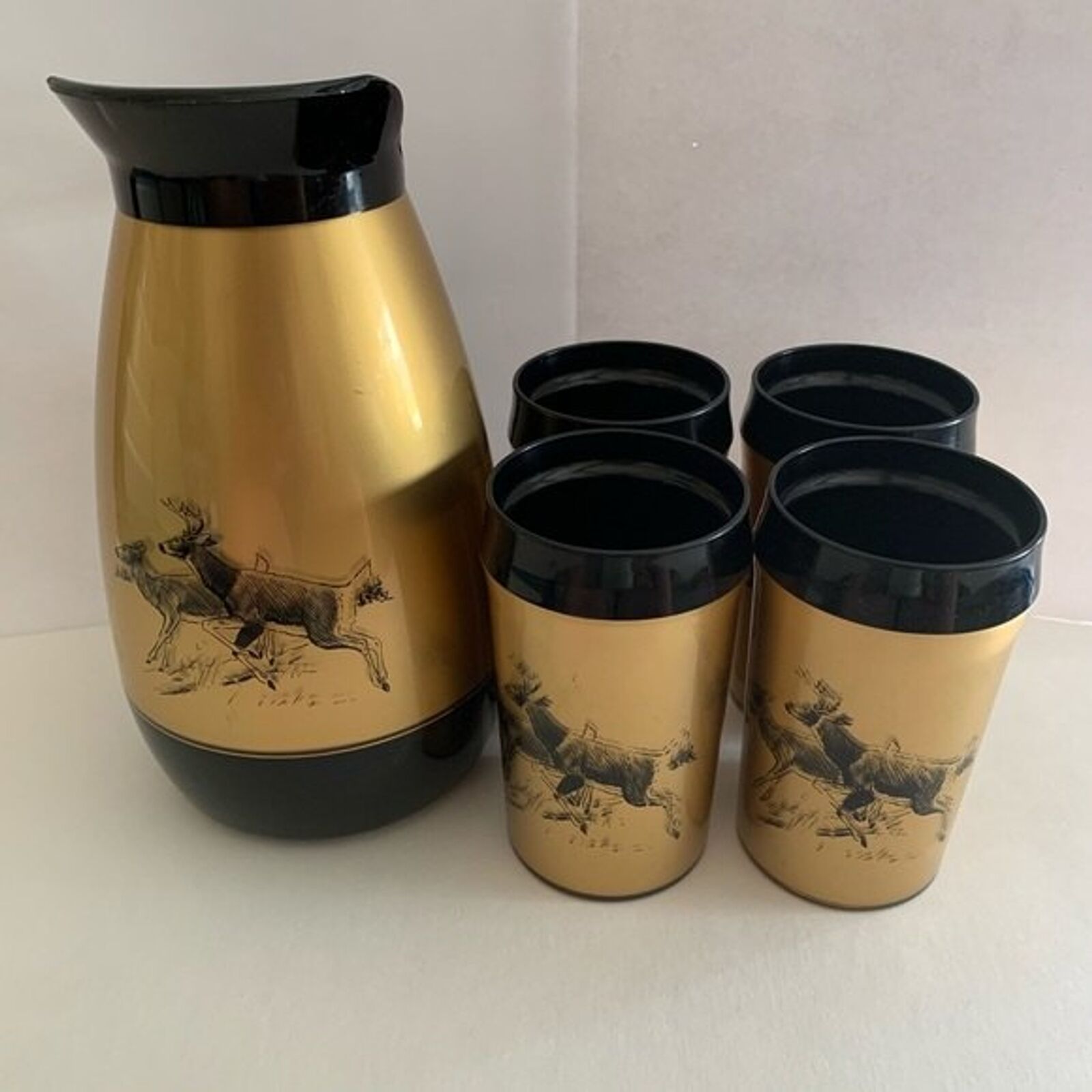 Vintage Thermo-Serv Insulated Deer Print 4 Cups & Carafe Gold & Black