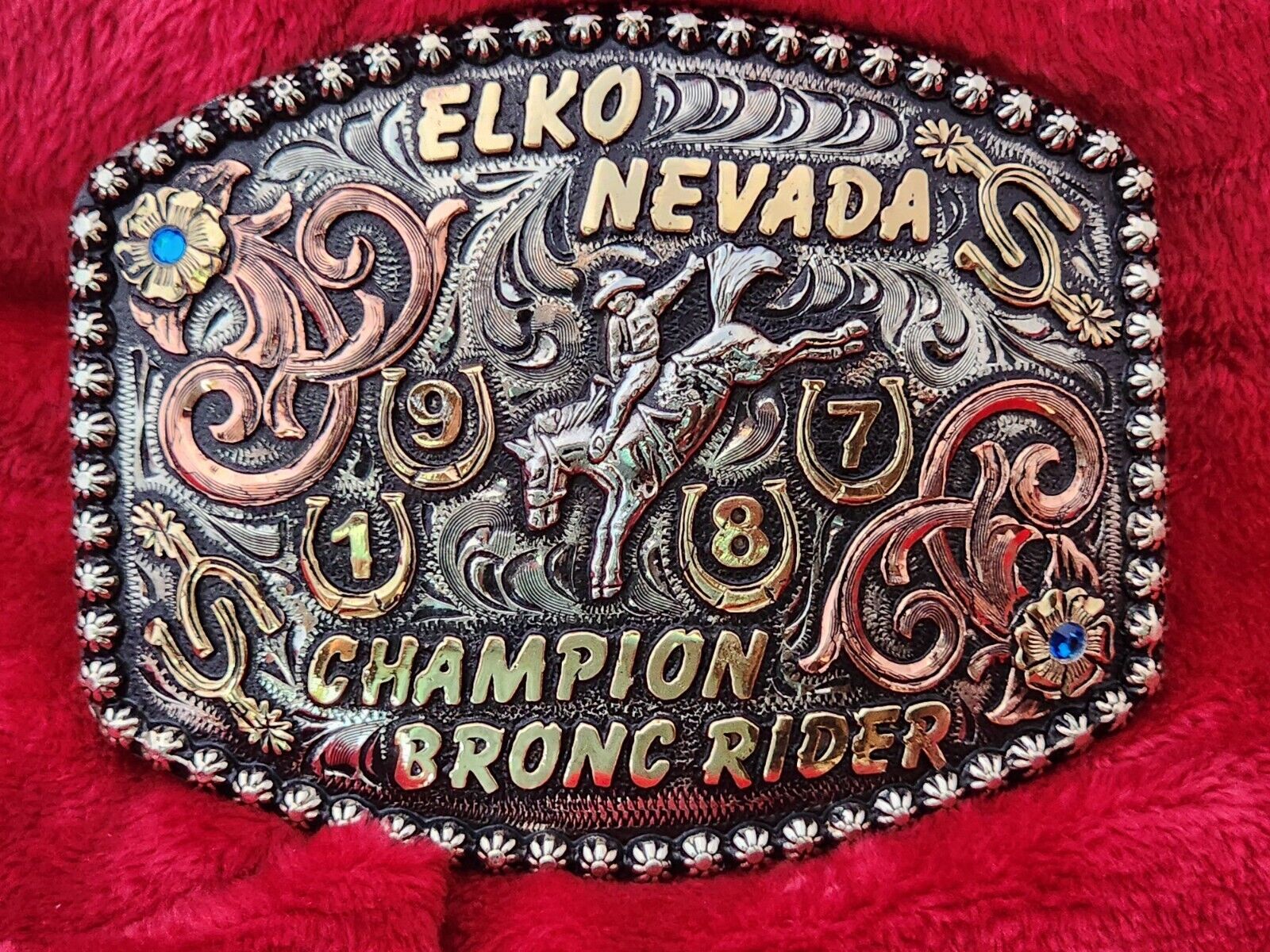 BRONC RIDING RODEO CHAMPION TROPHY BUCKLE☆PROFESSIONAL☆ELKO NEVADA☆1987☆RARE☆694