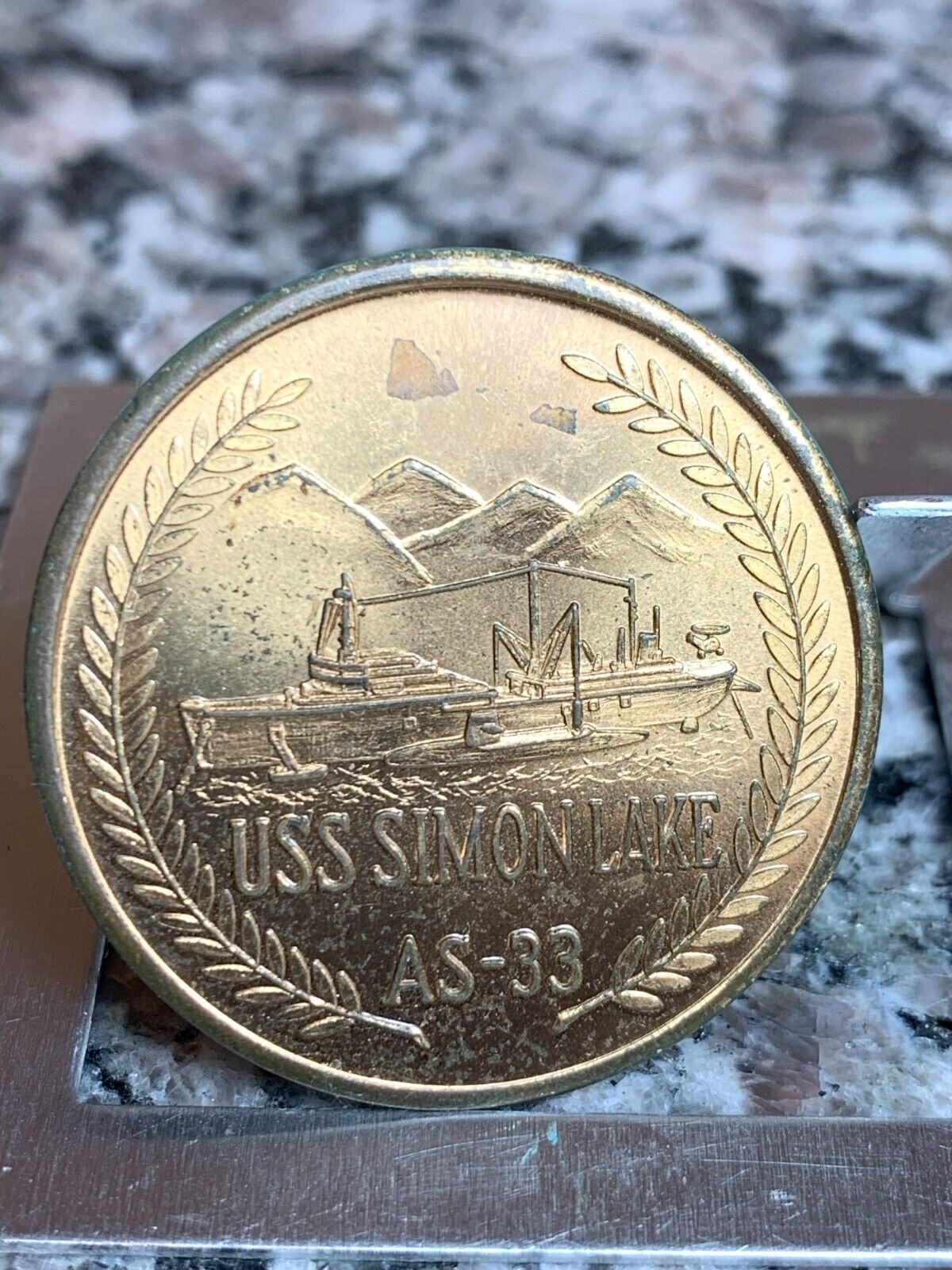 USS Simon Lake AS33 Medal Christened Feb 8, 1964 Commissioned Nov 7, 1964