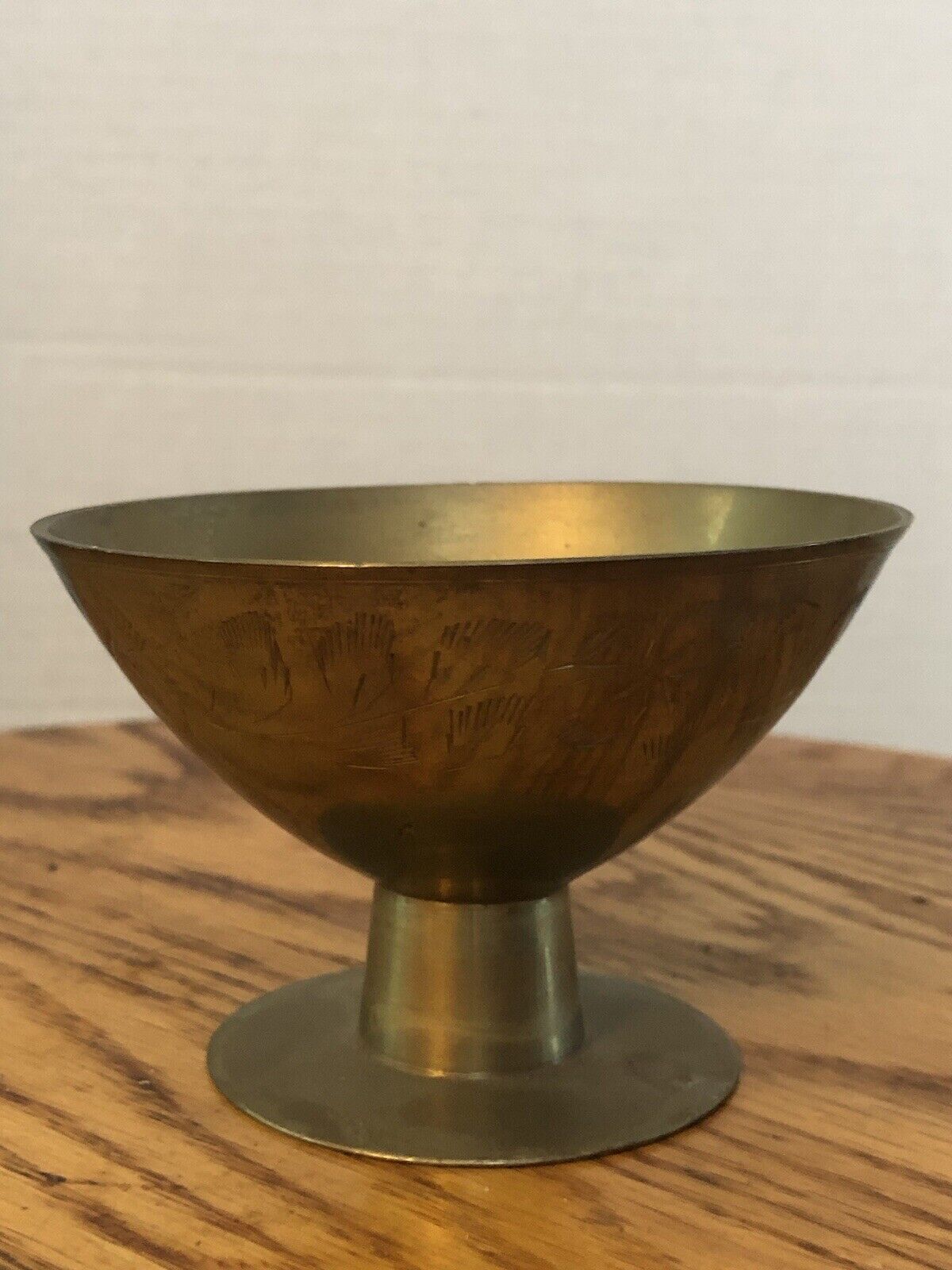 Vintage Copper Footed Bowl. 4 In. diameter. 2.5 In. height.