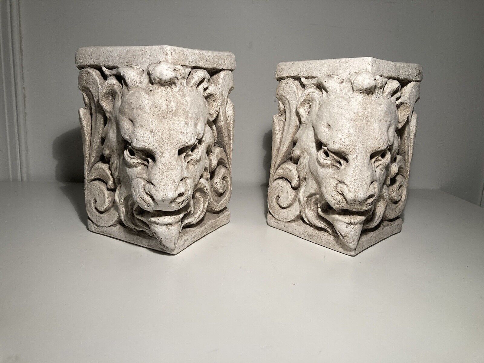 Vintage Lion Cornice Stone Cast Sconce Architectural Corner Piece or Bookends