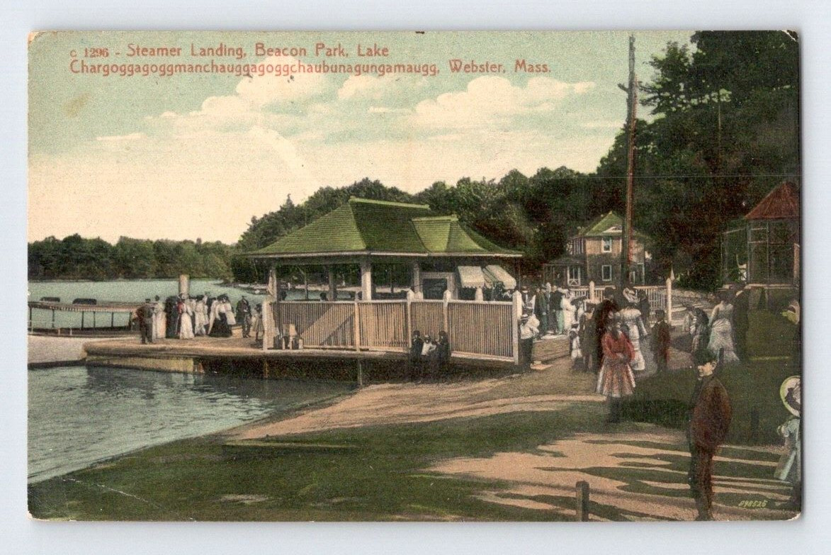 1910. STEAMER LANDING, BEACON PARK LAKE CHARGOG..., WEBSTER, MASS. POSTCARD MM29
