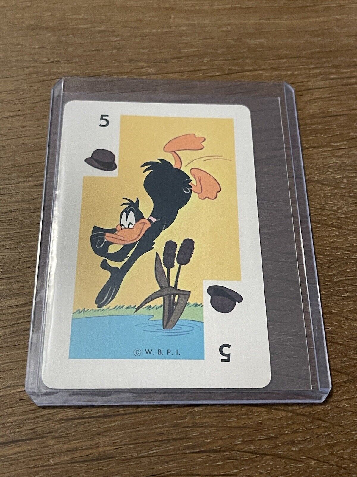 1966 WARNER BROS. PICTURES WHITMAN BUGS BUNNY DAFFY DUCK CARD GAME PLAYING CARD
