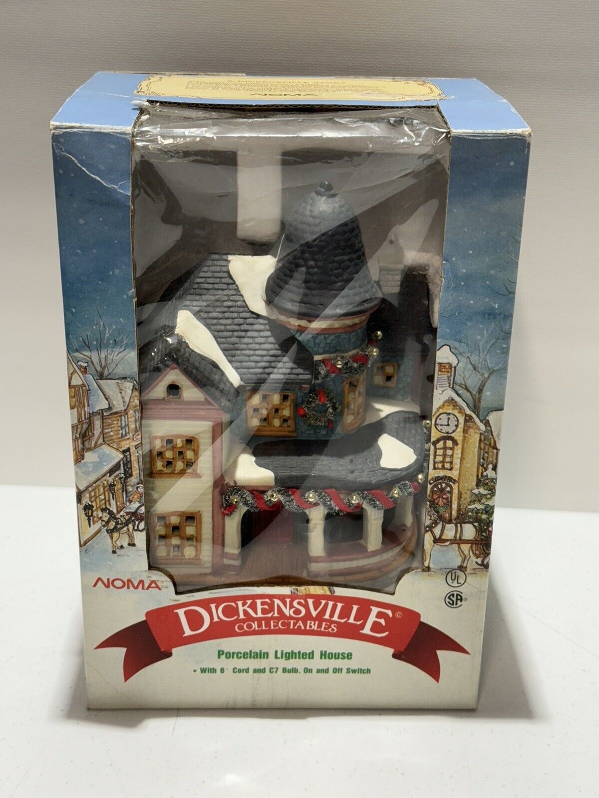 VINTAGE Dickensville Collectibles Lighted Victorian House 1996 Noma Works