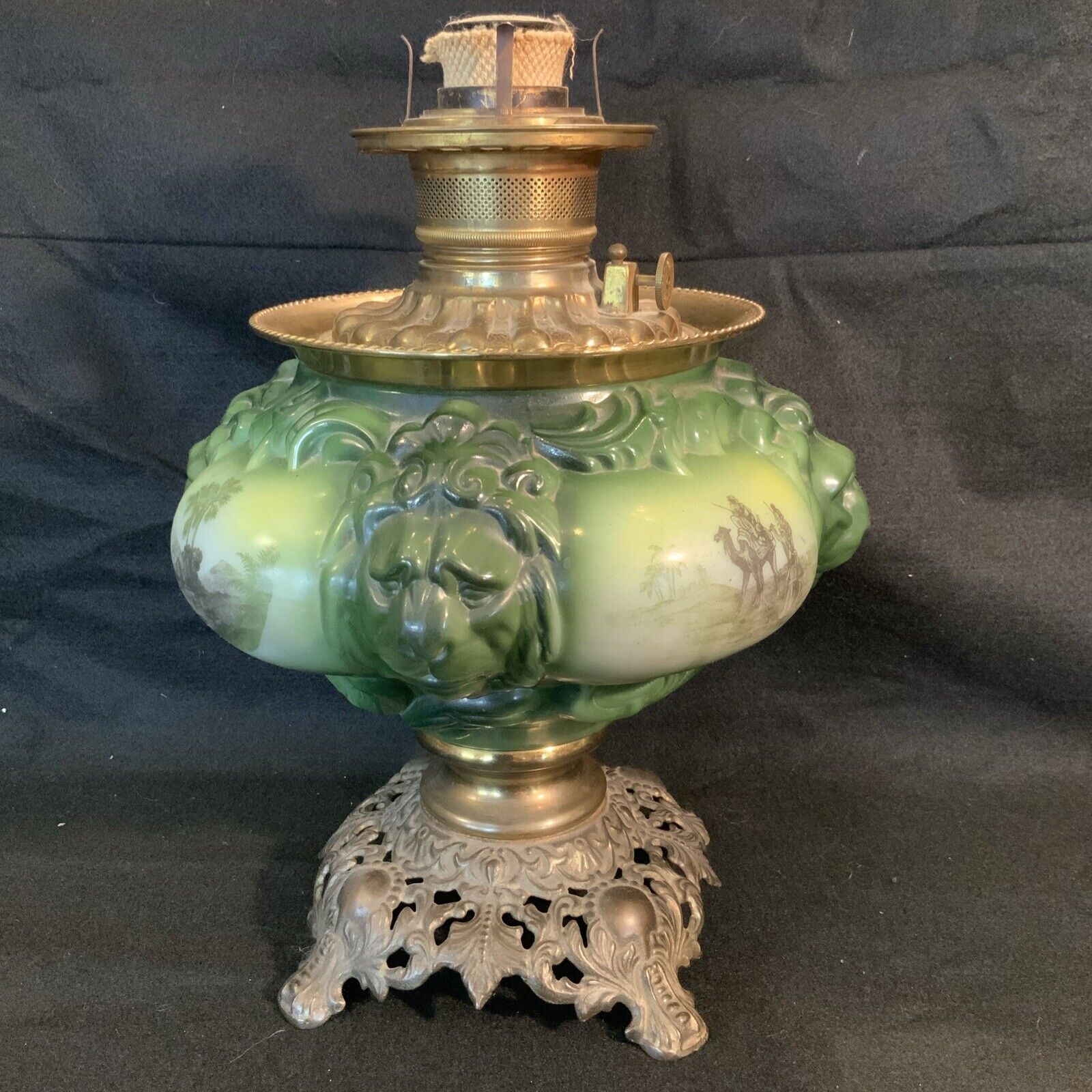 Vintage Antique Fostoria Oil Lamp Consolidated Lions Head Arabian Safari GWTW
