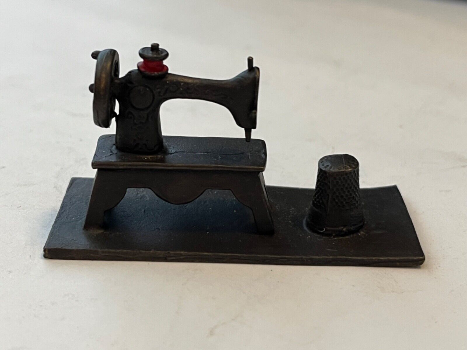 HeirloomEdition Redl Factory Vienna Bronze Vintage Sewing Machine thimble holder