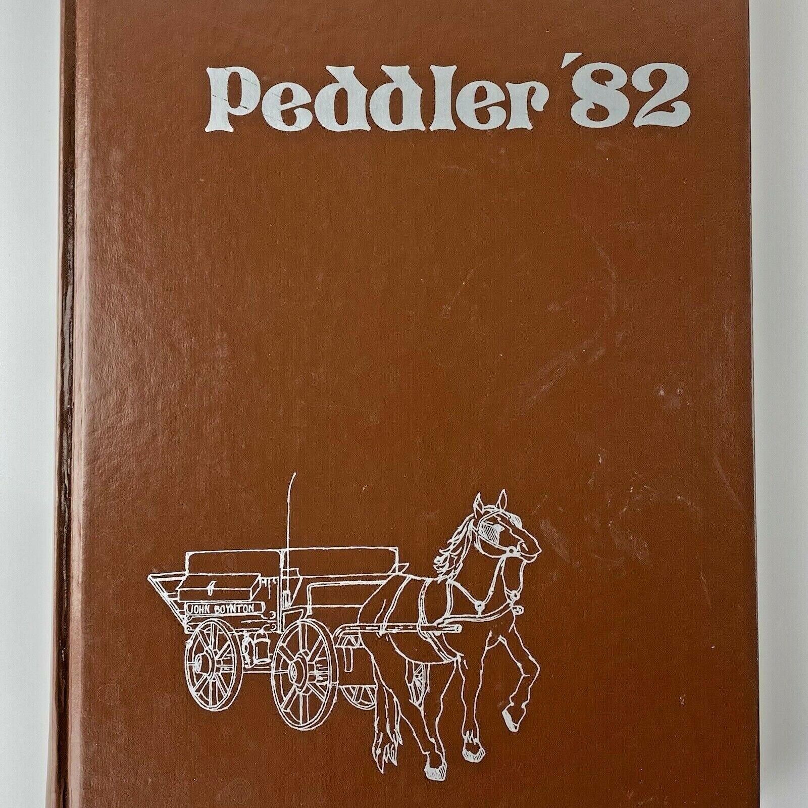 1982 WPI Worcester Polytechnic Institute Year Book Peddler College MA Vintage 