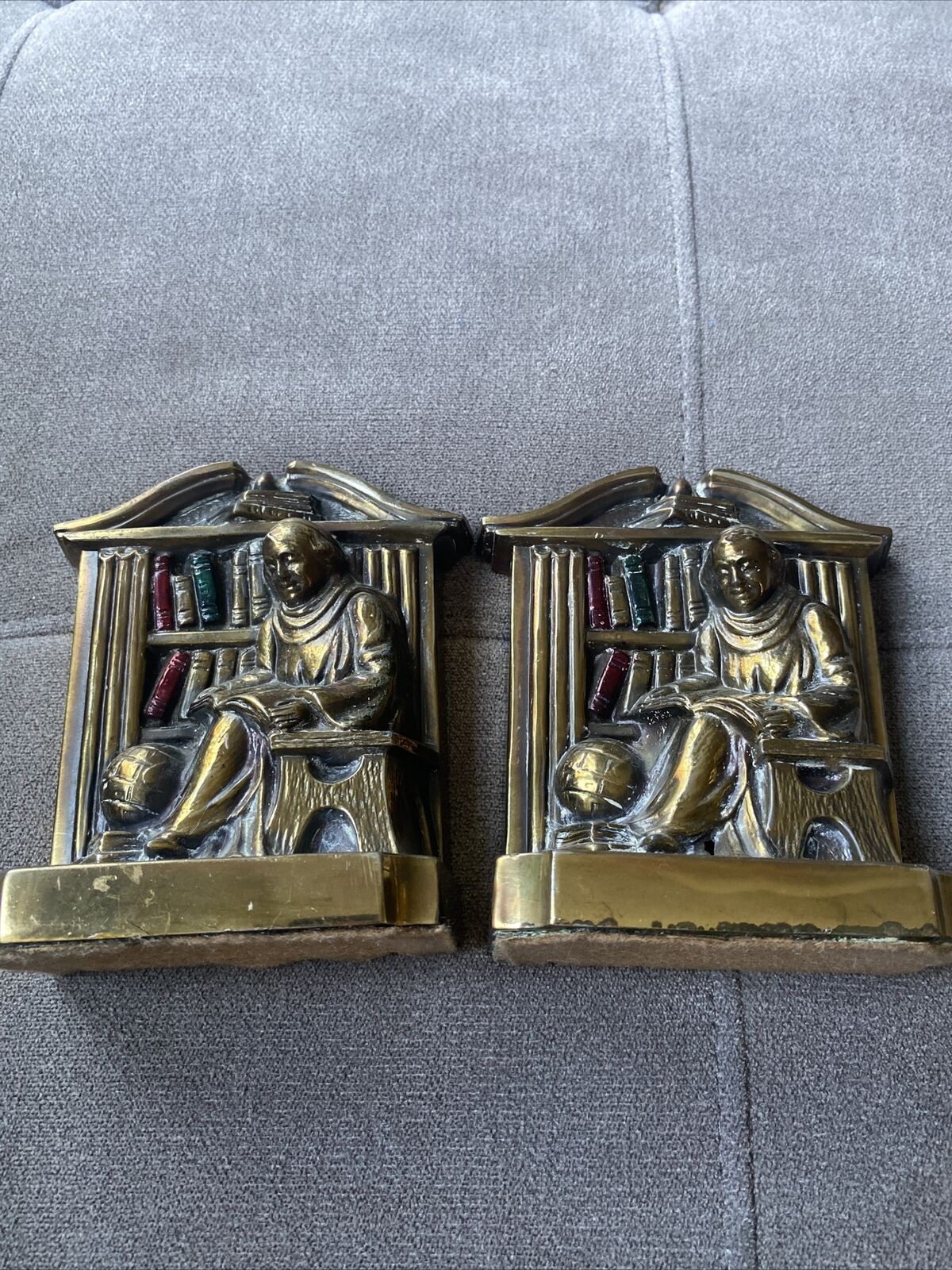 VINTAGE BRONZ BRASS BOOKENDS RELIGIOUS BISHOP/MONK READING IN LIBRARY