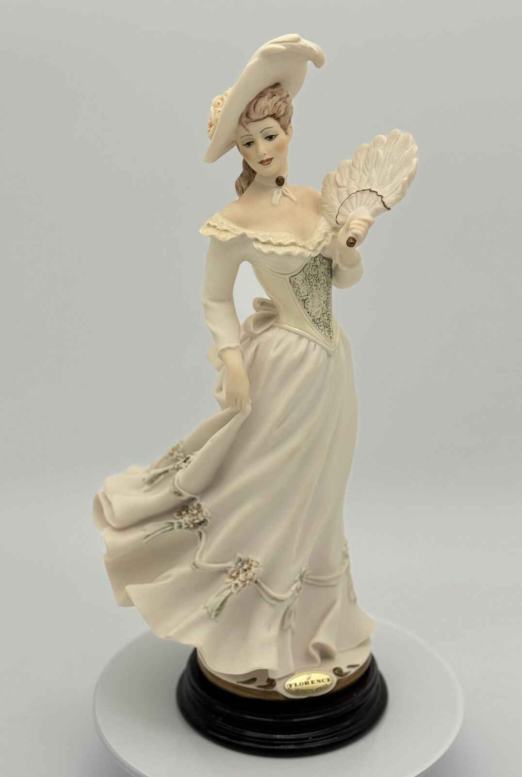 Guiseppe Armani Beautiful Woman in Dress Sculpture 