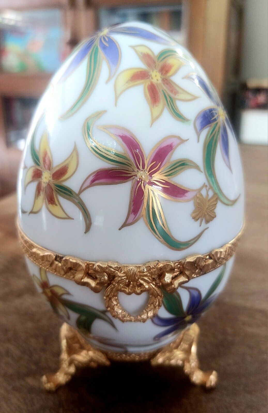 Limoges Neiman Marcus Hand Painted Hummingbird Egg