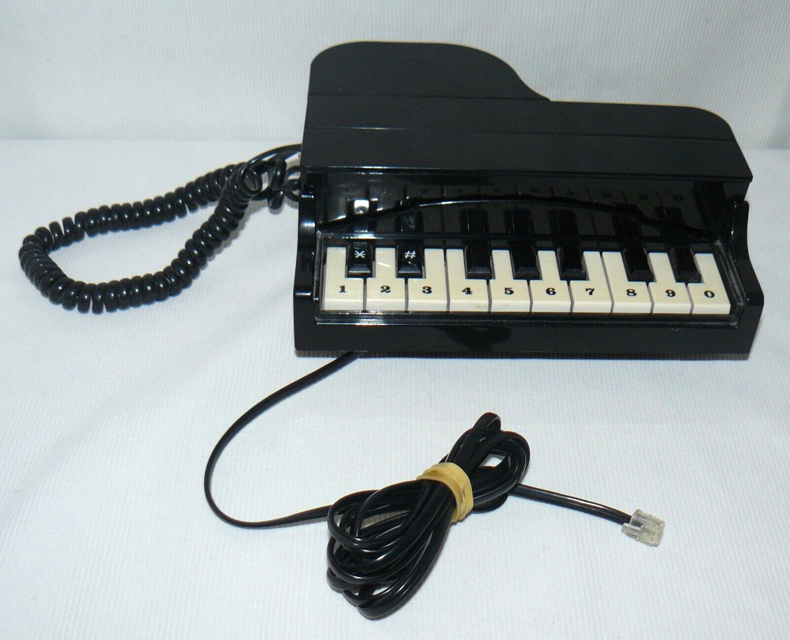 Vintage 1985 Columbia Grand Piano Landline Telephone Tone-Pulse PN-10