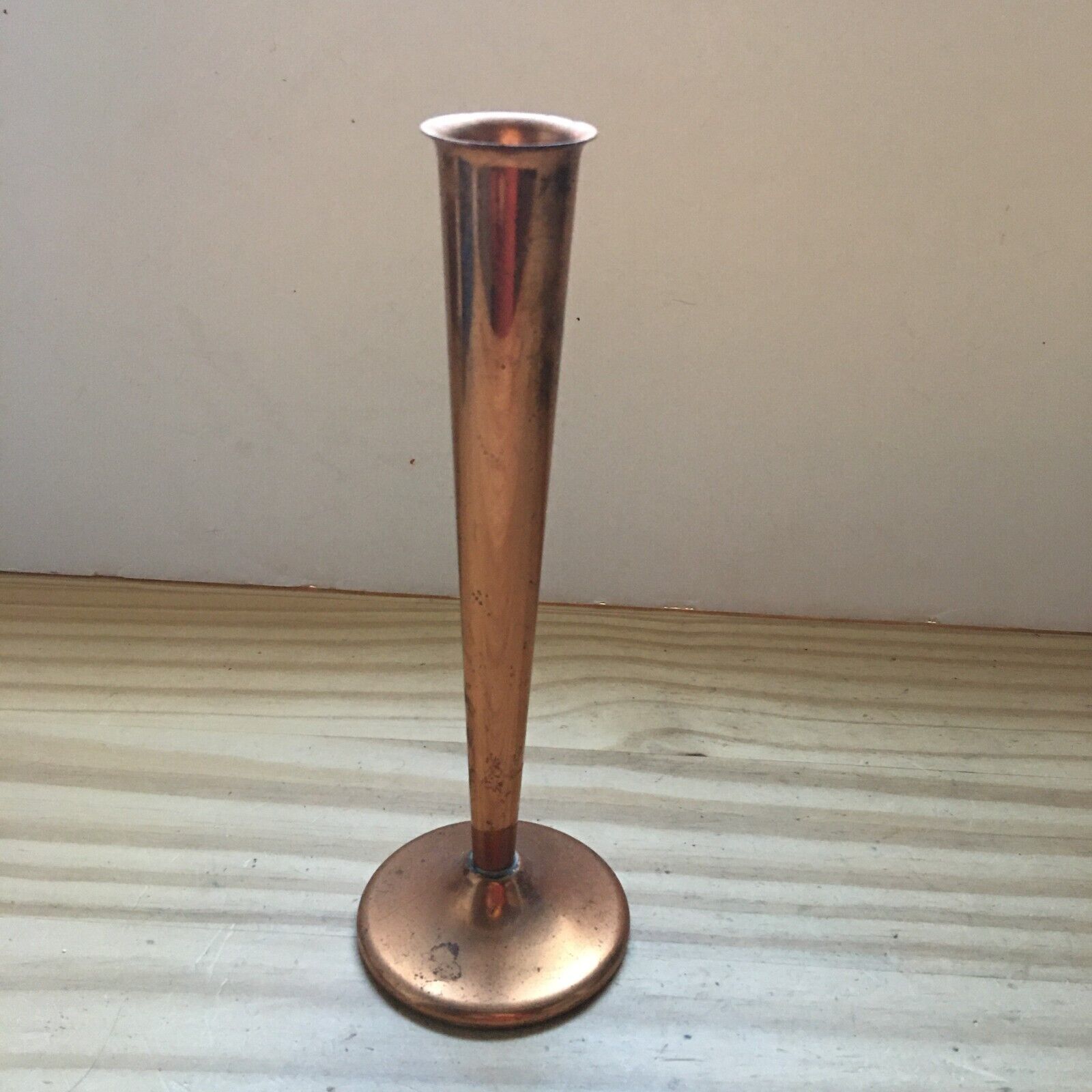 Vintage 1950s Solid Copper Mid Century Bud Vase Trumpet Vase 8.5\