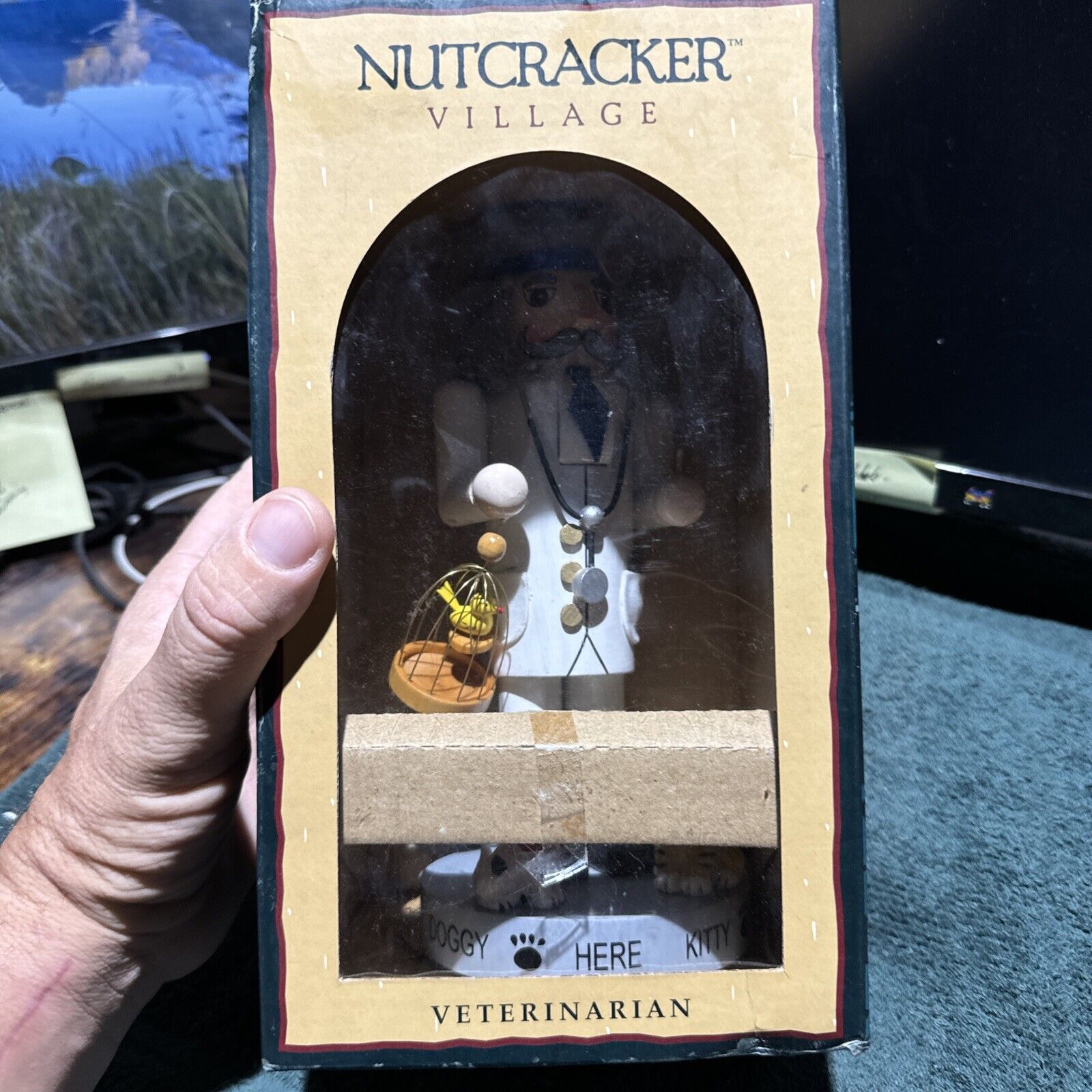 Nutcracker Village Vintage 2001 Veterinarian Nutcracker - RARE