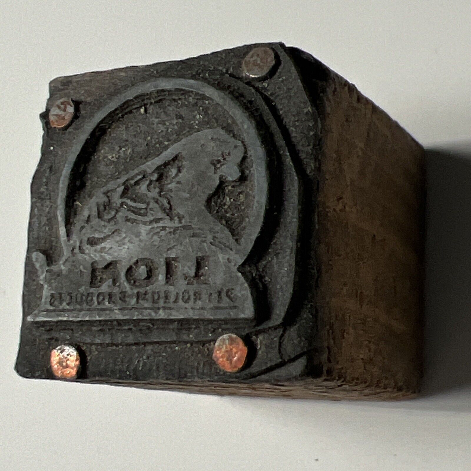RARE vintage 1930s LION PETROLEUM PRODUCTS Printer Metal Wood Block Stamp
