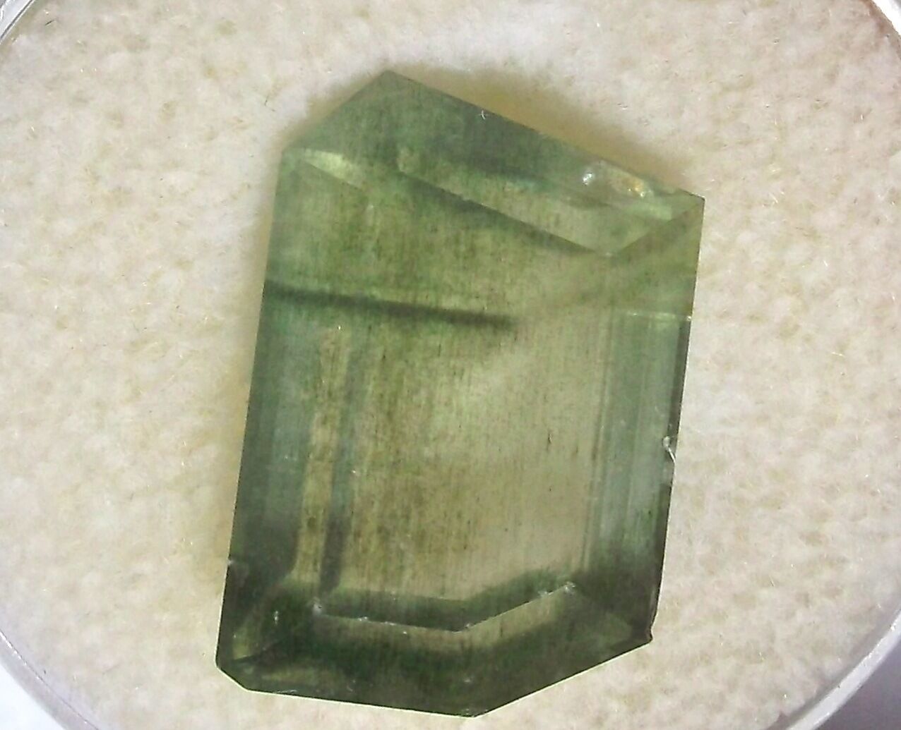 GREEN BERYL CLEAR FACETED CRYSTAL 15.5 CARATS OR 3.1 GRAMS BRAZIL