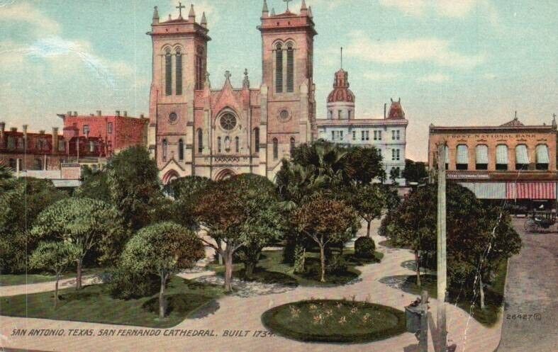 Vtg Postcard San Fernando Cathedral San Antonio, TX Unposted DB