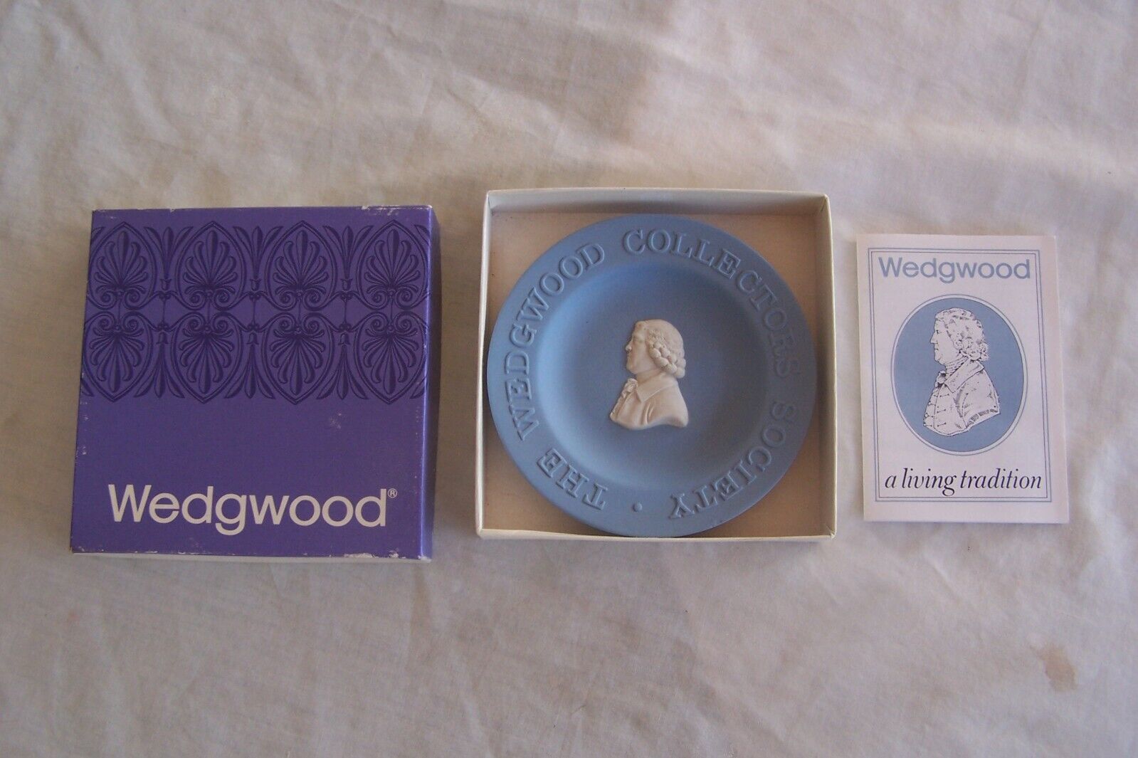 Vintage Josiah Wedgwood Collectors Society Blue Jasperware 3153 Dish Tray NIB