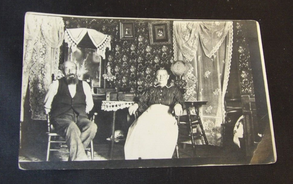 RPPC-Black and White Postcard-Victorian Couple in Living Room