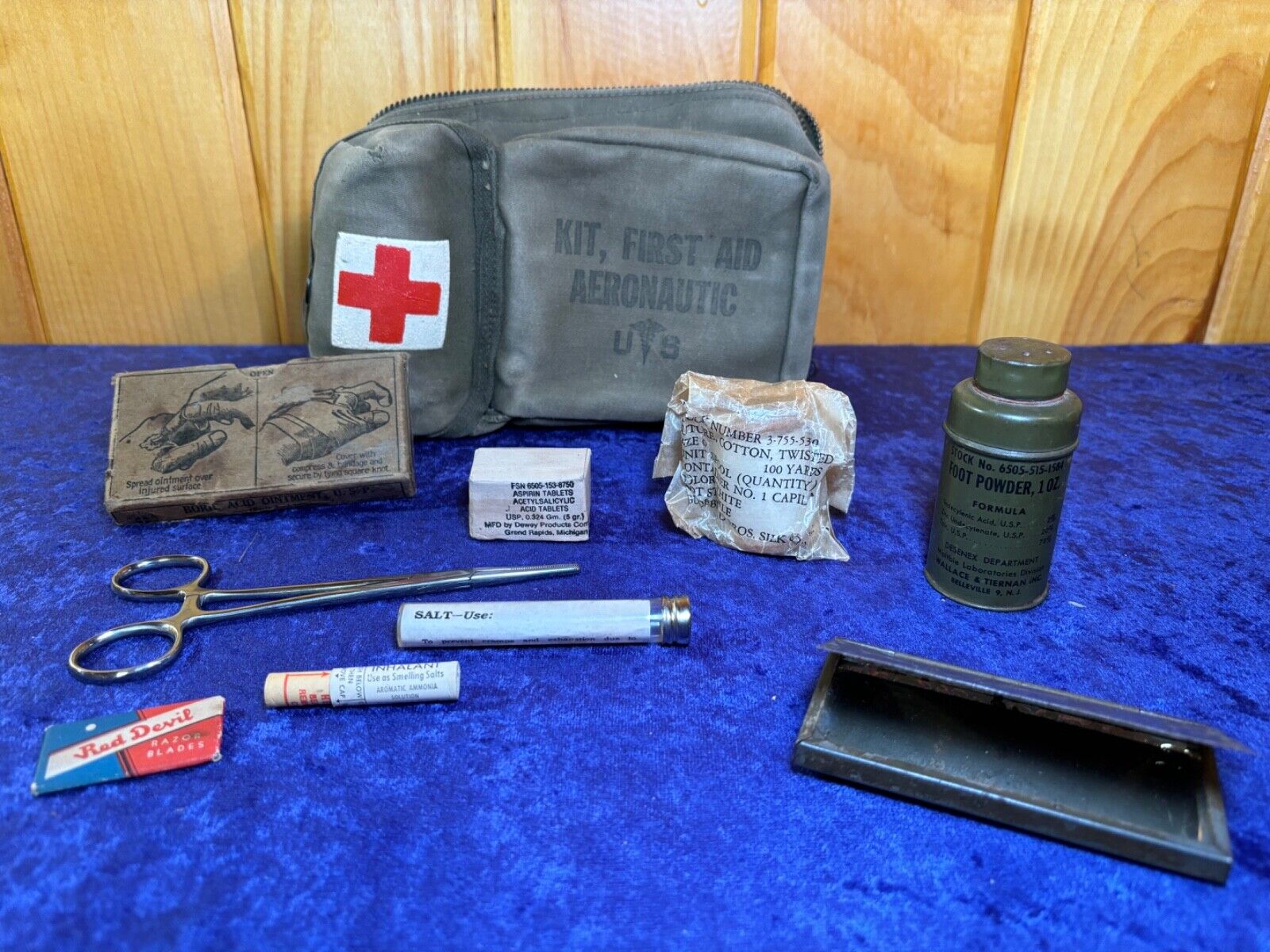 Vintage ww2/korea medical kit with some contents