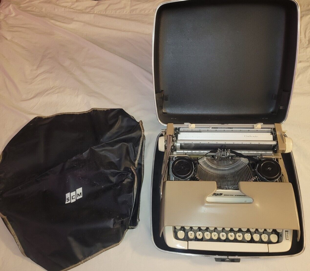 1960s Vintage Smith Corona Galaxie Manual Portable Typewriter W/ Case & Bag VTG 