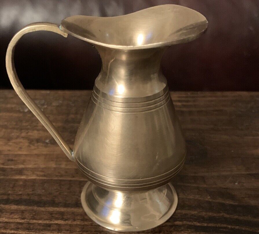 💣QUALITY~+ ~VINTAGE SOLID BRASS PITCHER NICE~MADE IN INDIA
