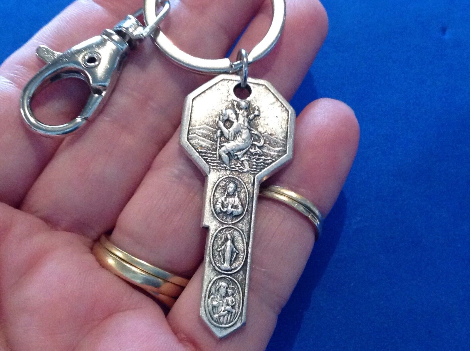 St CHRISTOPHER St ANTHONY 7-way Saint Medal KEYCHAIN Silver Tone Key to Heaven 2