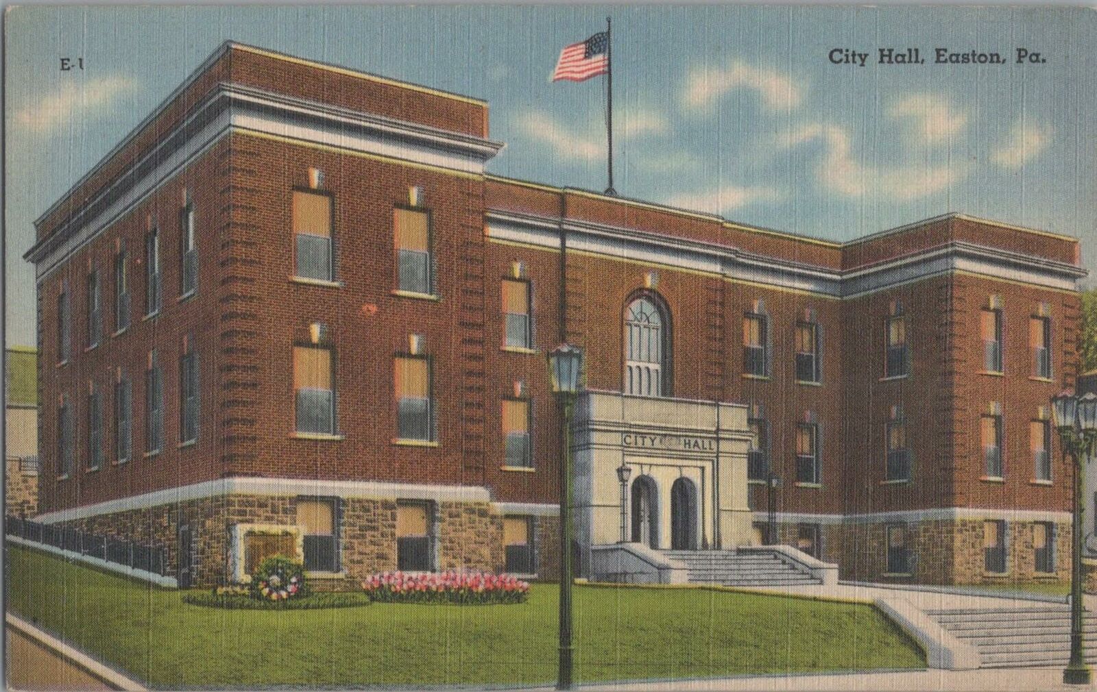 Postcard City Hall Easton PA 1946