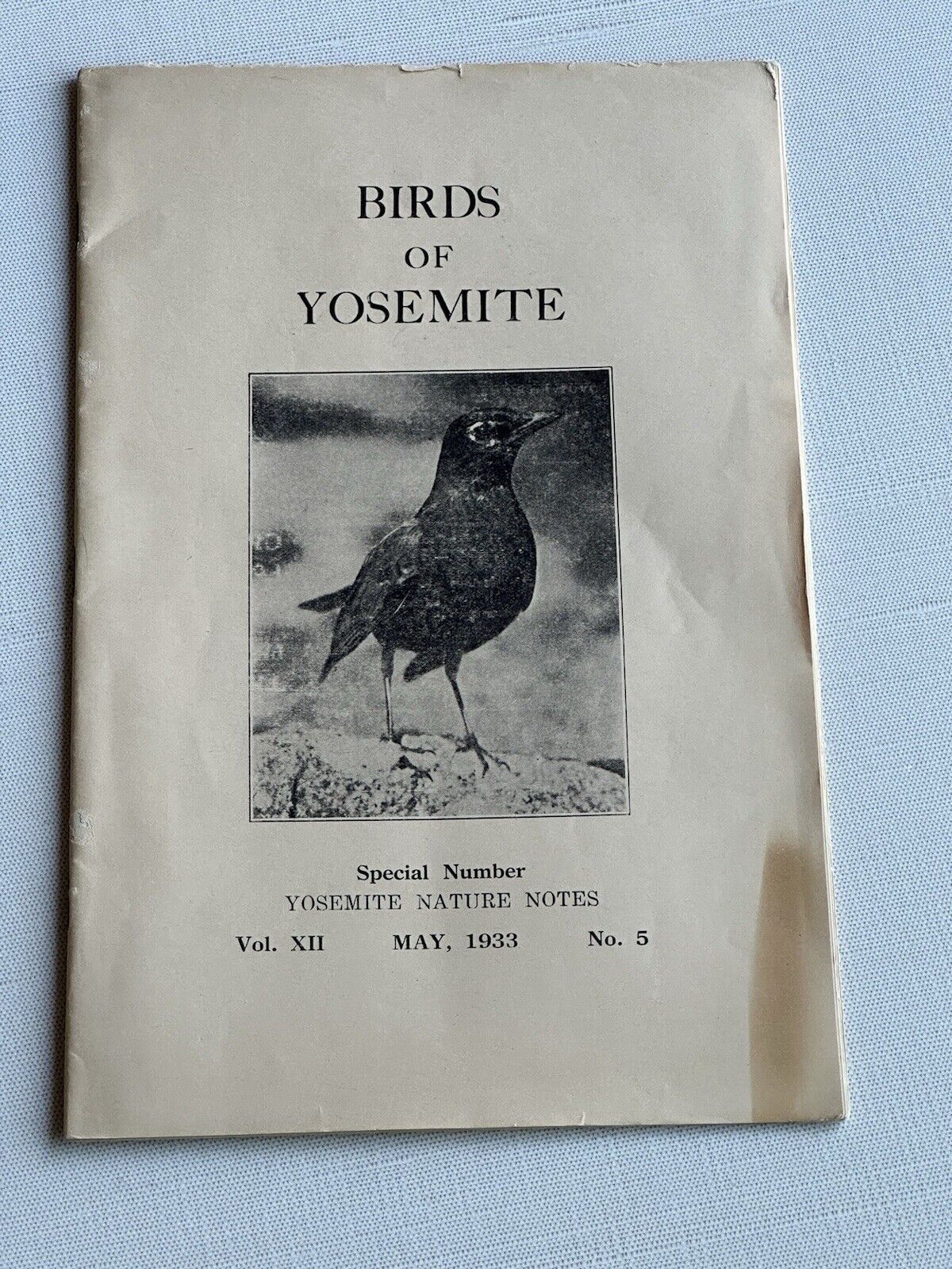 1933 BIRDS OF YOSEMITE BOOKLET VINTAGE