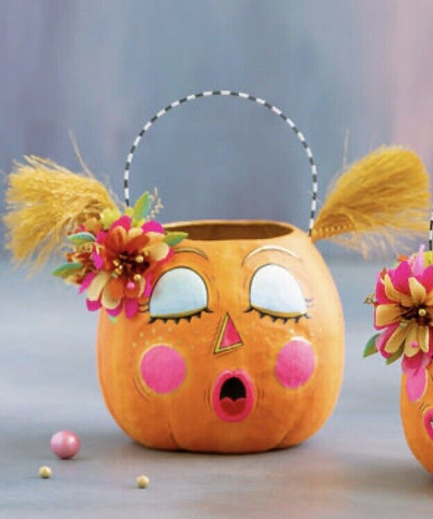 Glitterville Gossip Gourdy Halloween Basket NWT