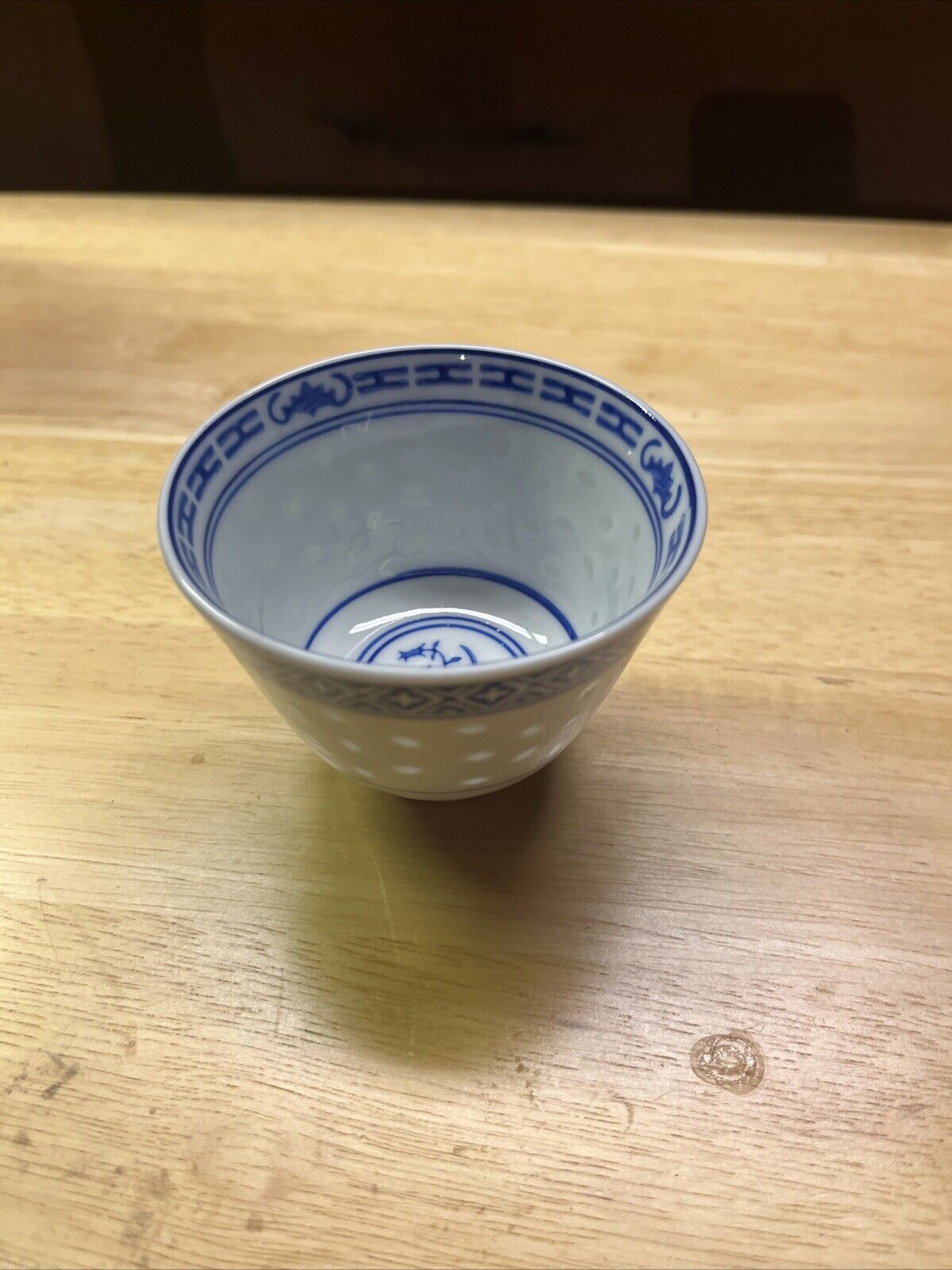 Chinese Blue And White Porcelain Rice Eye Pattern Saki Cup