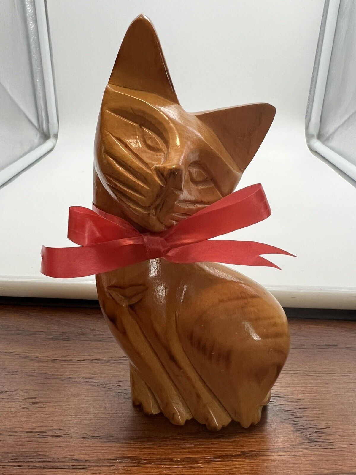 MCM Mid Century Modern Siamese Cat Carved Wooden Figurine 6 Inch Ribbon Vintage
