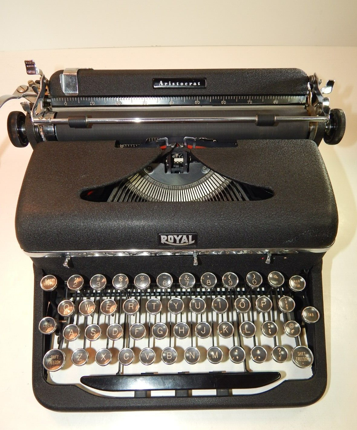 Antique 1930\'s Black Royal Aristocrat Manual Typewriter in Case ~Working ~ Bell
