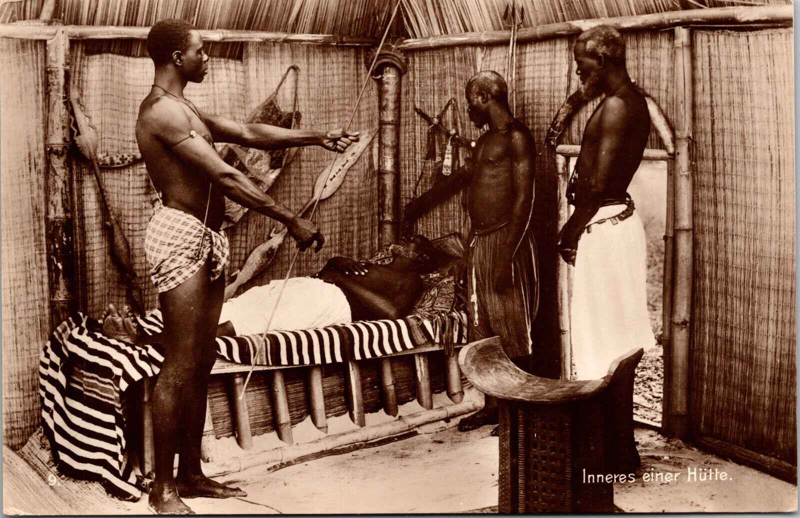 Village Hut Native Hunters Tropical West Africa Trinks-Bildkarte Postcard RPPC