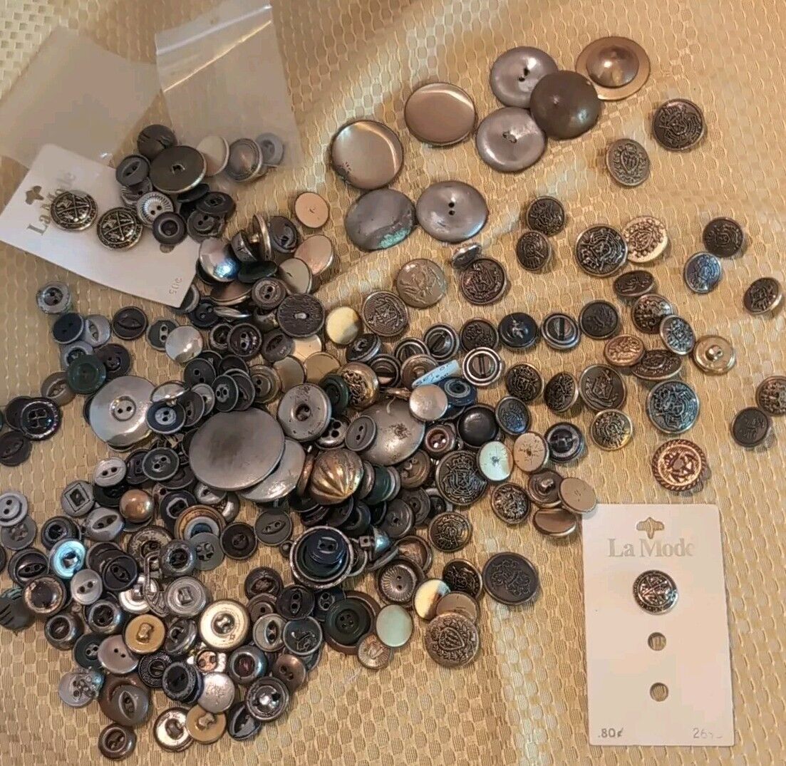 Large Collection Of Vintage Military Buttons