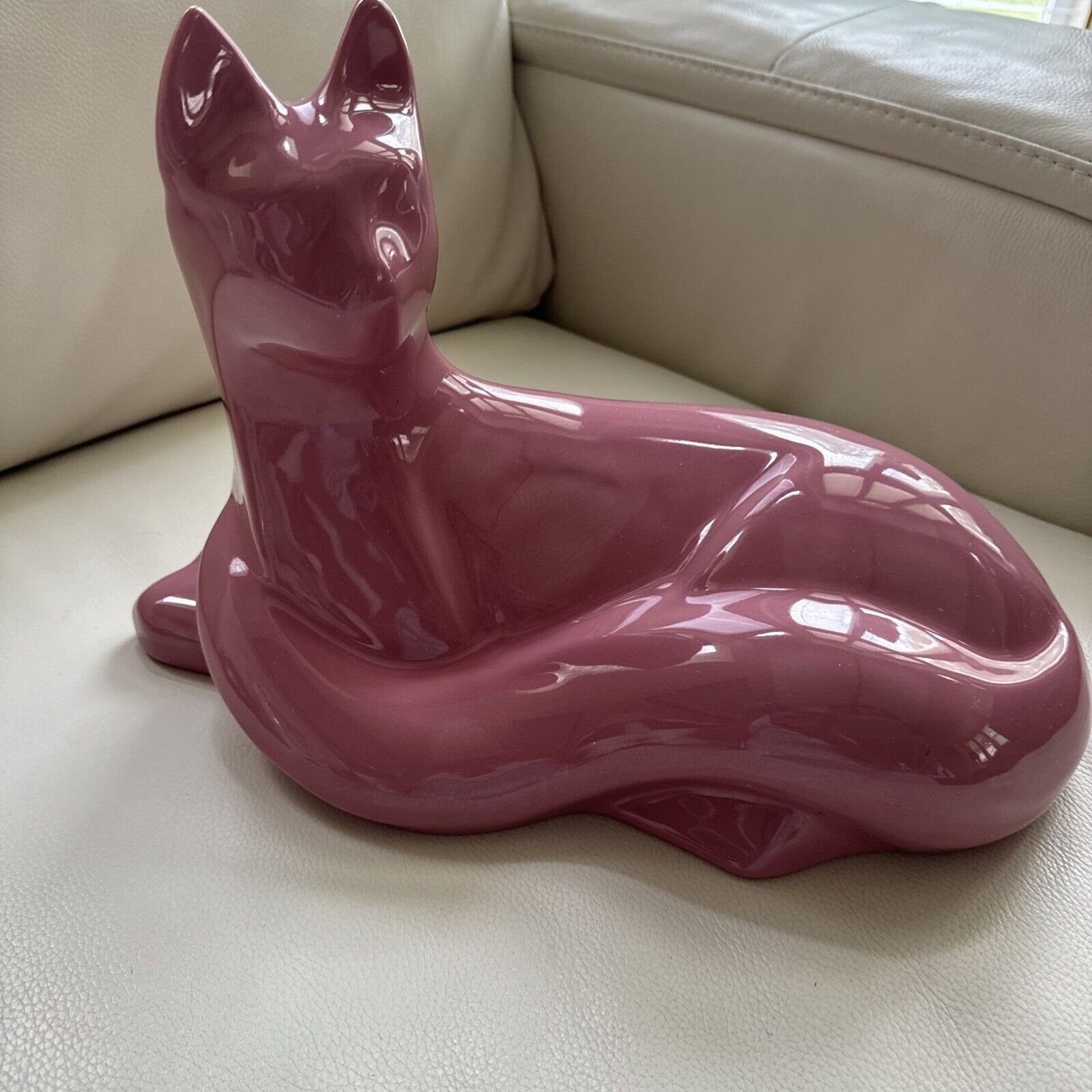 Vintage 80’s Royal Haeger Pottery Ceramic Pink/Mauve Cat MCM Mid Century Modern