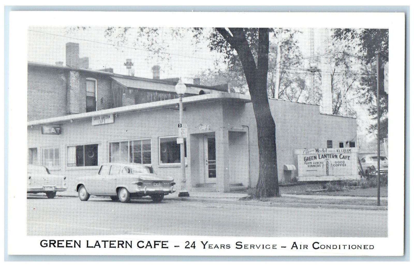 c1920\'s Green Latern Cafe Restaurant Classic Car Augusta Wisconsin WI Postcard