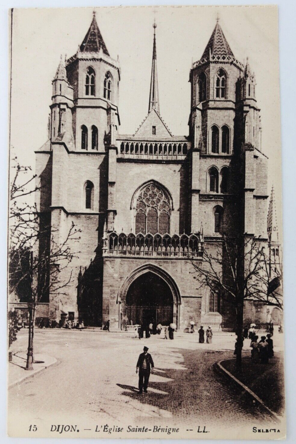 Vintage Dijon France L'Eglise Sainte Benigne Church Postcard P147