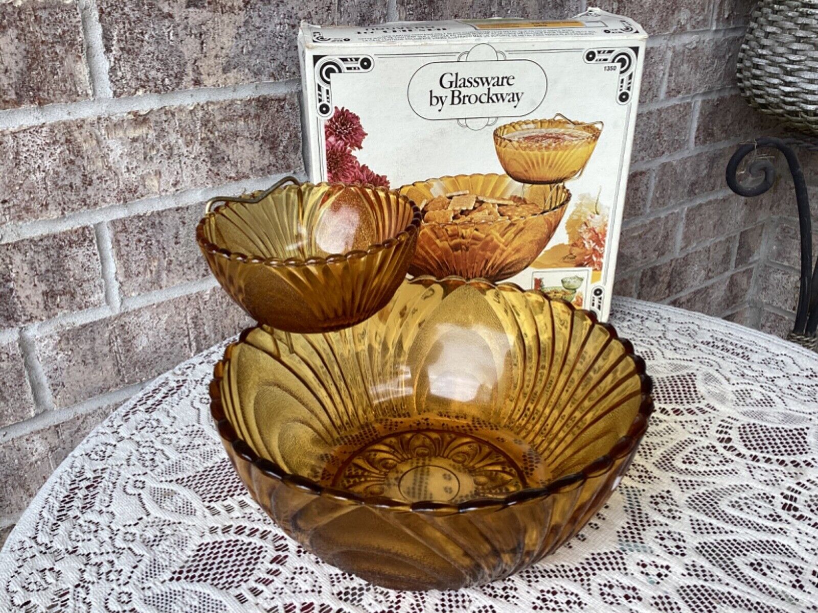 Vintage Brockway Nouveau Glass Chip & Dip Bowl Set with Bracket Amber Yellow