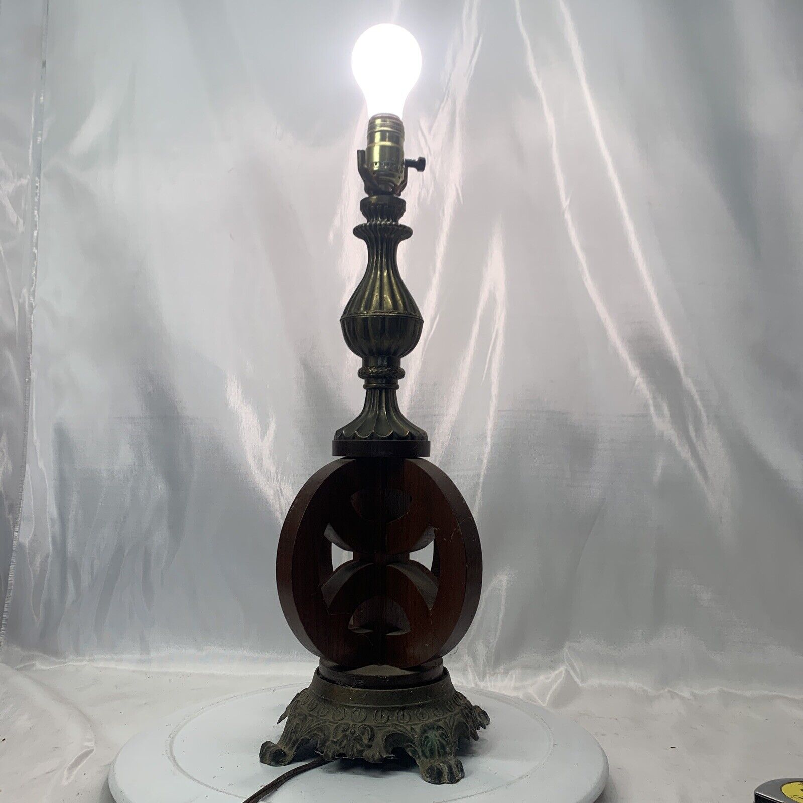 Vintage MCM Table Lamp Wood Metal Base Decor