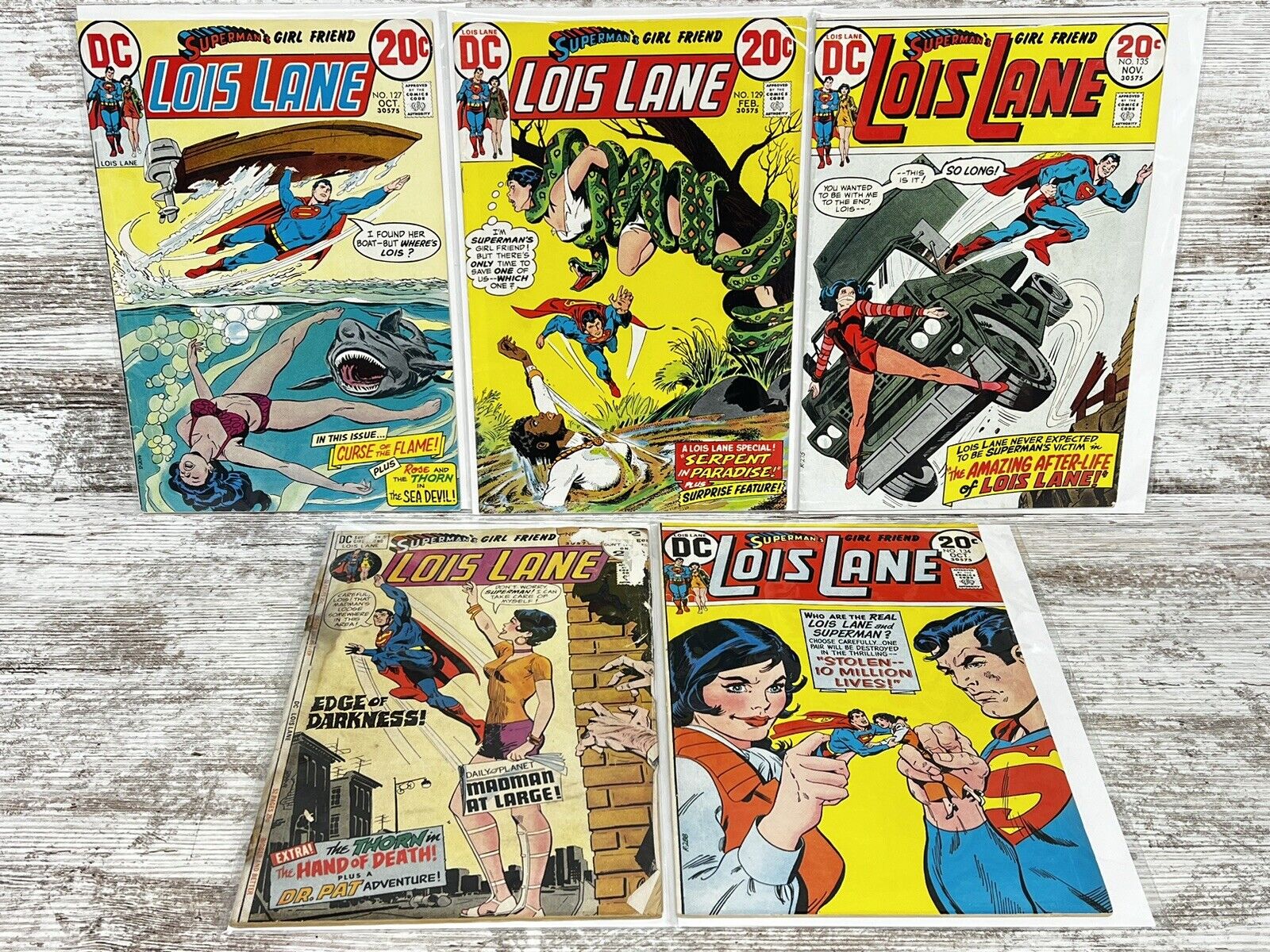 DC Comics lot of 4- Superman's Girlfriend Lois Lane 118 127 129 134 135