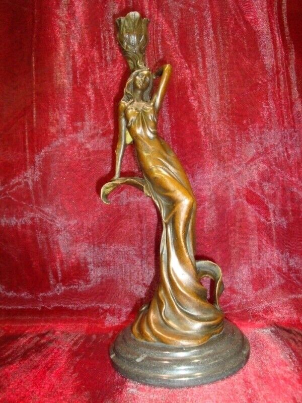 Statue Sculpture Girl Romantic Art Deco Style Art Nouveau