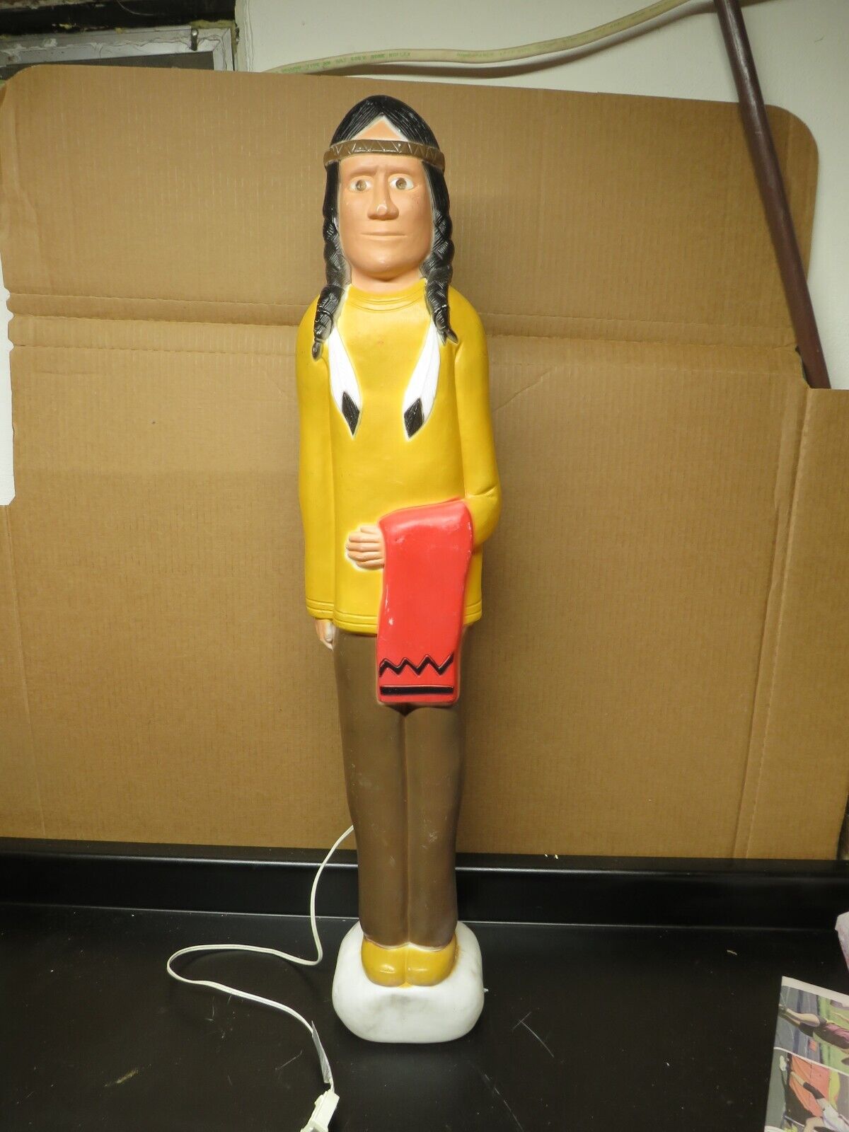 VTG Union Don Featherstone Thanksgiving Pilgrim Native American Indian Blow Mold