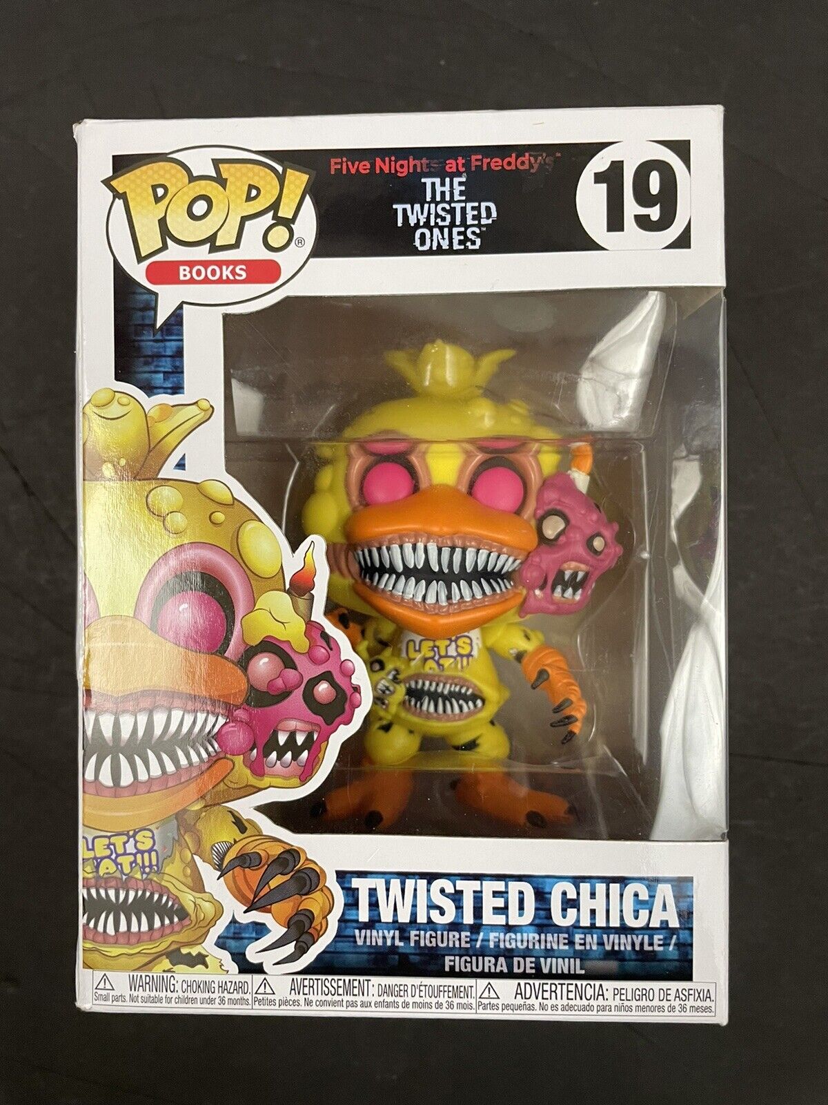 Funko Pop Vinyl: Five Nights at Freddy's - Chica the Chicken (Twisted) #19 Rare