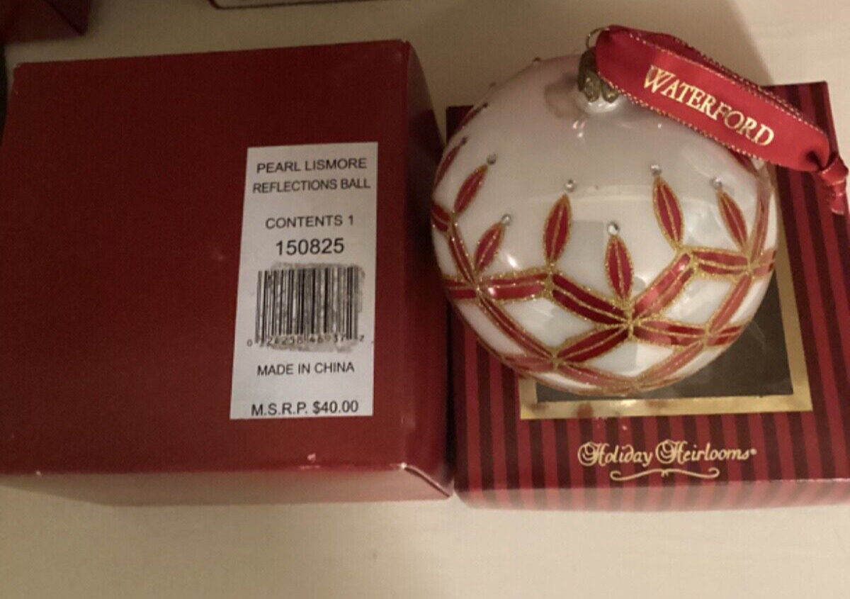 WATERFORD HOLIDAY HEIRLOOM PEARL LISMORE REFLECTION BALL (55.5.30) ORNAMENT