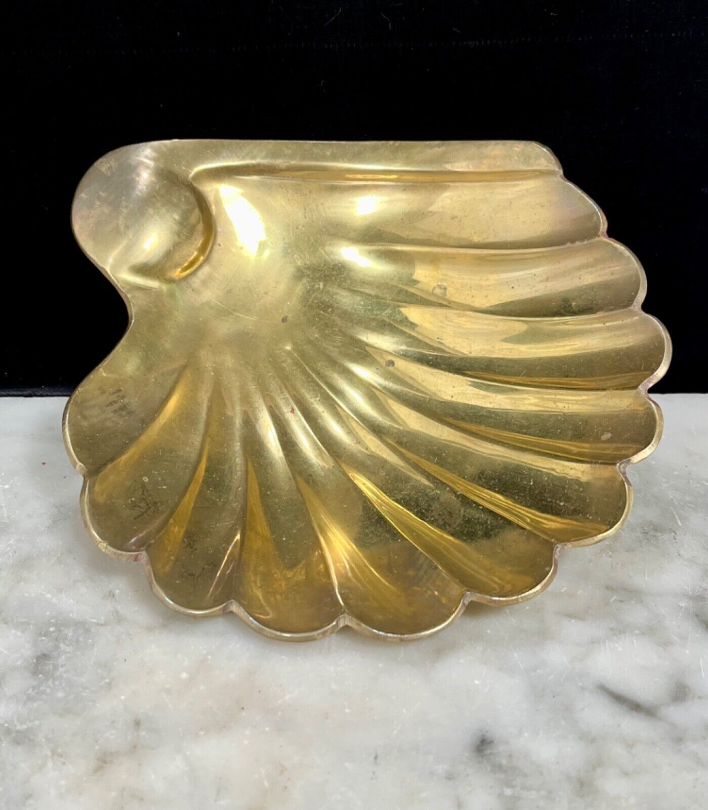 Large Vintage MCM Mid Century Solid Brass Footed Clam Shell Dish