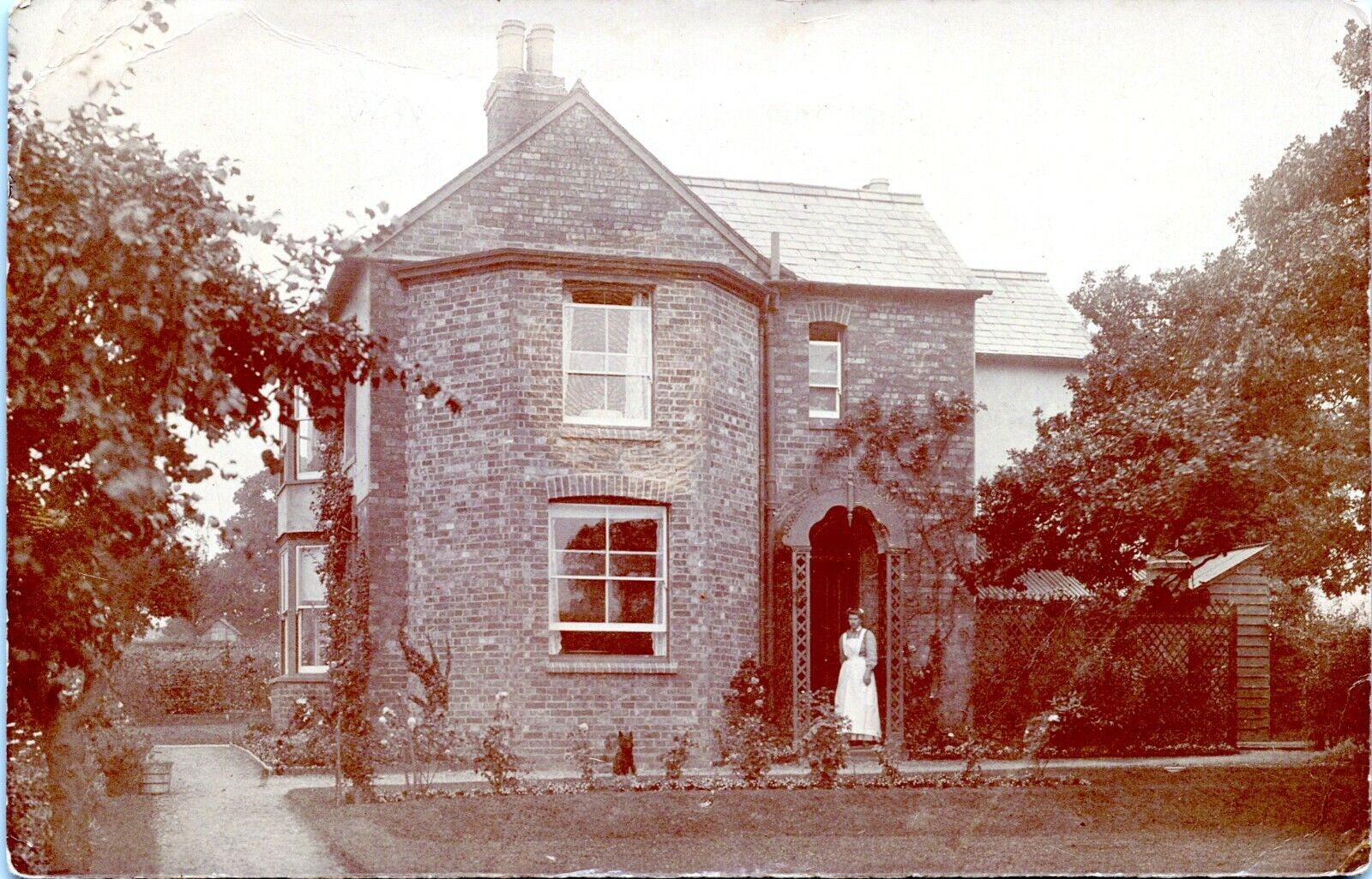 Moreton Pinkney West Northamptonshire UK RPPC Postcard Manor House Maid 1910 OE