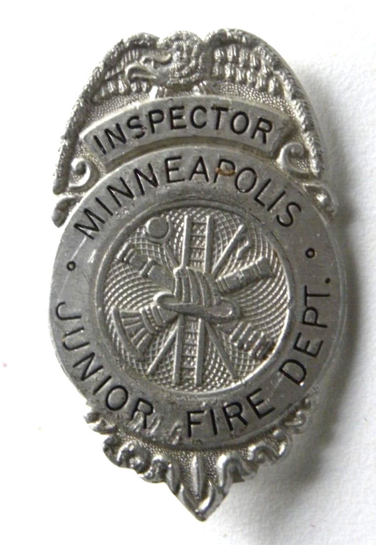 Vintage AAA School Safety Patrol Badge Lieutenant