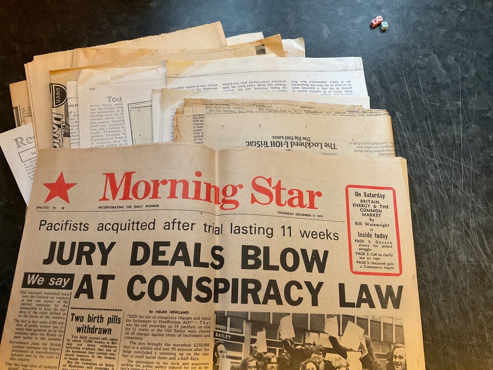 RARE LARGE JOBLOT OF PROTEST , PACIFISM, NORTHERN IRELAND , CND PAPER ARTICLES
