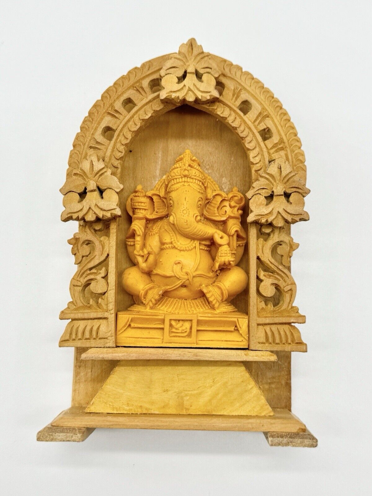 Hindu God Ganesha Statue Vinayaka Small Figurine Temple Art 5.5” Tall