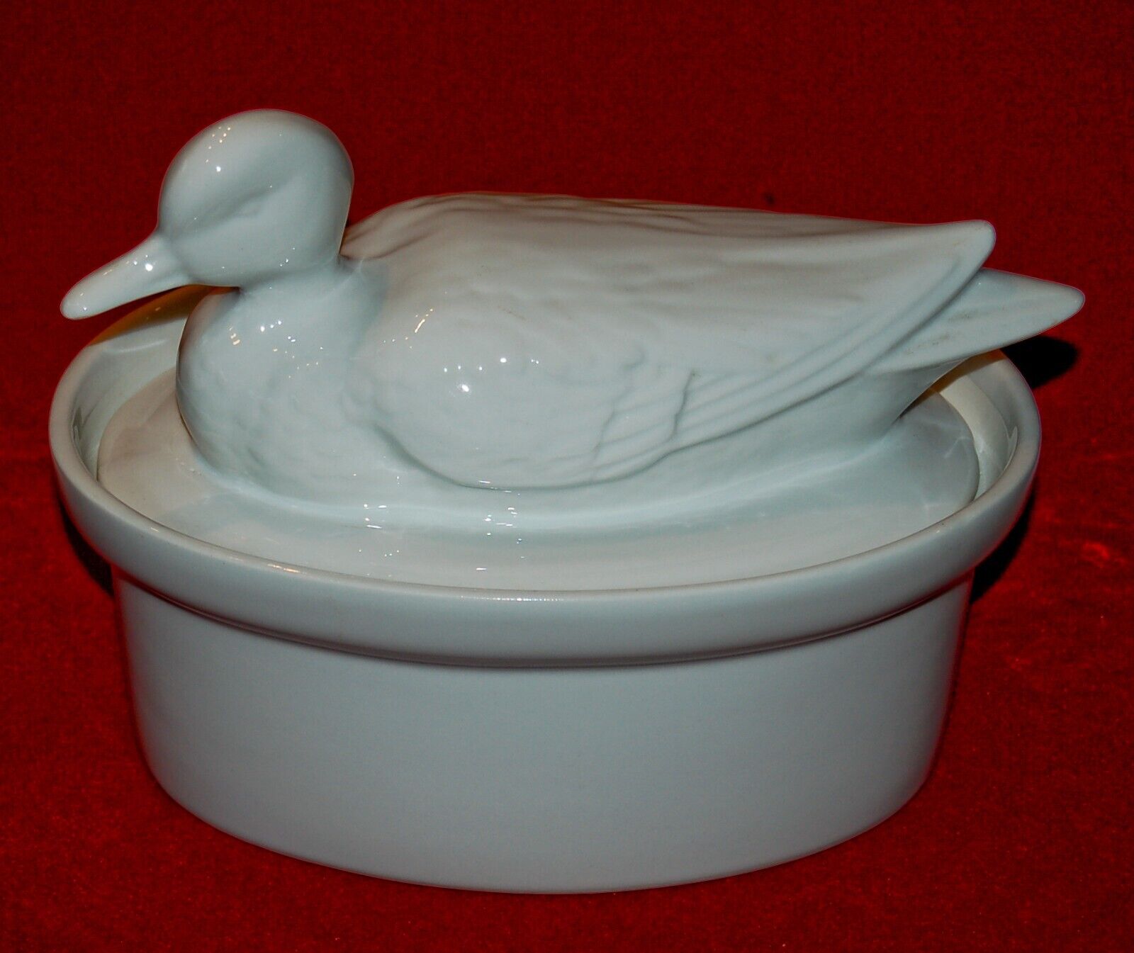 VINTAGE Bavaria White Porcelain Terrine Duck Made in Germany